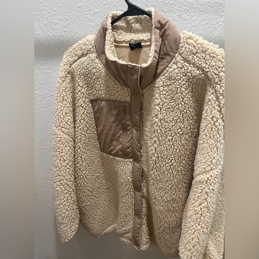 PacSun Cozy Hiker Oversized Sherpa Jacket